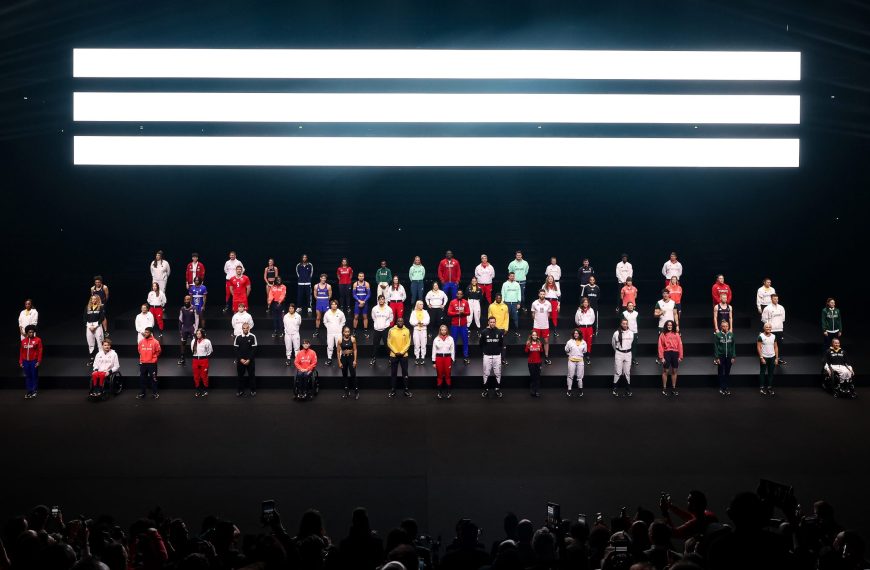 Adidas zaprezentował oficjalne stroje Olimpijskiej i Paralimpijskiej Reprezentacji Polski na Paryż 2024